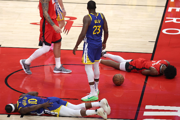 13 连胜创纪录！亚历山大 38+4 扛队拒 22 分逆转 杰伦威锁死巴特勒 雷霆双杀勇士