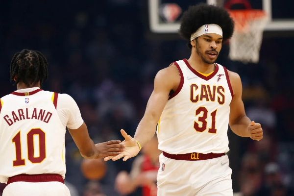 三双定乾坤！吉迪率公牛 127-111 终结颓势 怀特 25 分闪耀主场